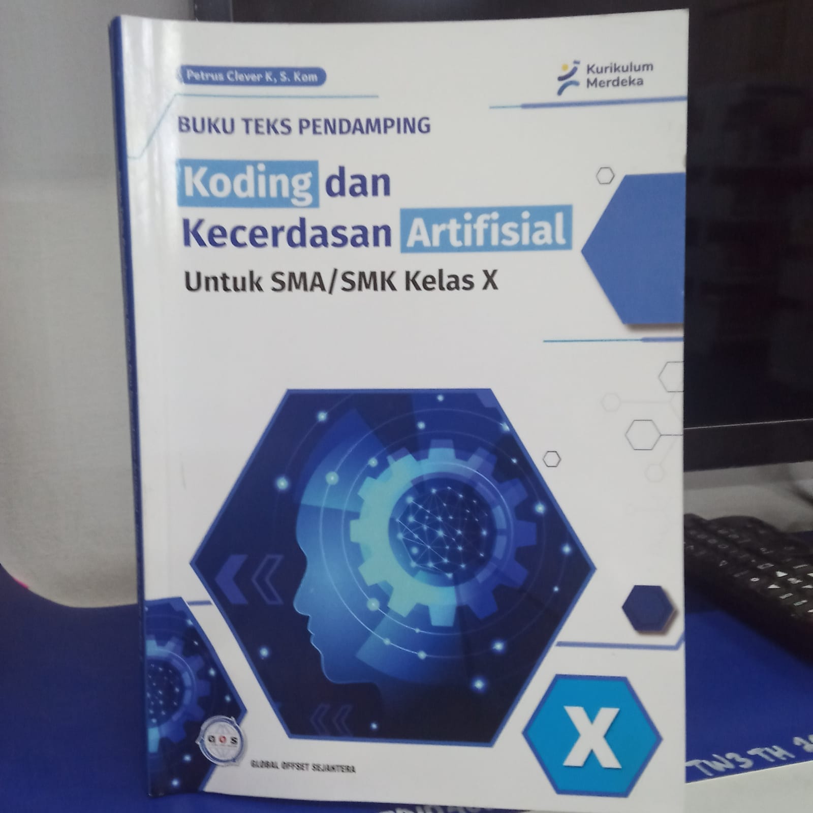 BUKU TEKS PENDAMPING KODING DAN KECERDASAN ARTIFISIAL UNTUK SMA/SMK X